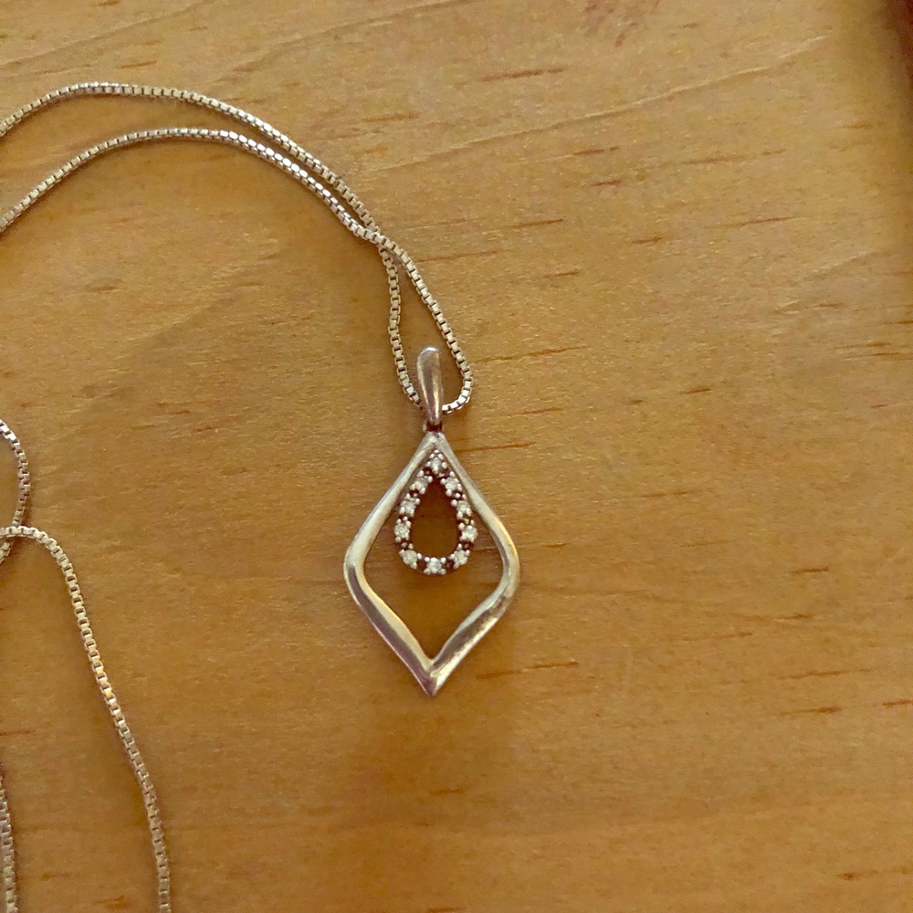White gold and diamond